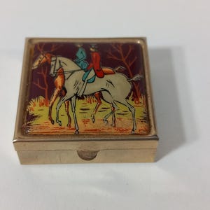 Collectable vintage French shaped pill box / trinket box / ornament