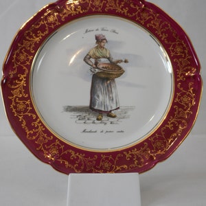 Elegant vintage Limoges porcelain decorative collectable plate stamped