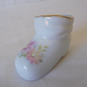 Elegant vintage French Limoges porcelain small miniature shoe / boot / Dolls House / ornament