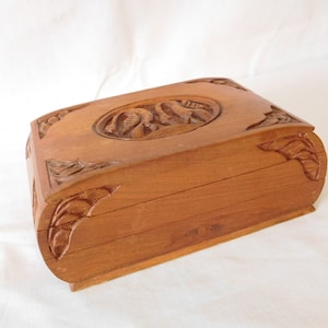scatola con coperchio in legno fatta a mano in stile francese d'epoca / scatola portaoggetti / arredamento per la casa / portagioie