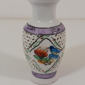 vintage französisches Porzellan dekorativ Miniaturvase / French Décor