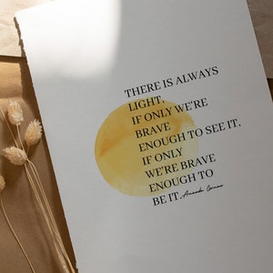 Amanda Gorman print, Digitale download, Inauguratie, Gedicht, Inspirerende Mok, Amanda Gorman Quote, Er is altijd licht