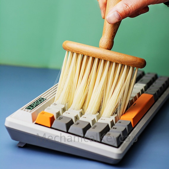 MECHKYP Keyboard Cleaning Brush for Mechanical Keyboard/ Computer