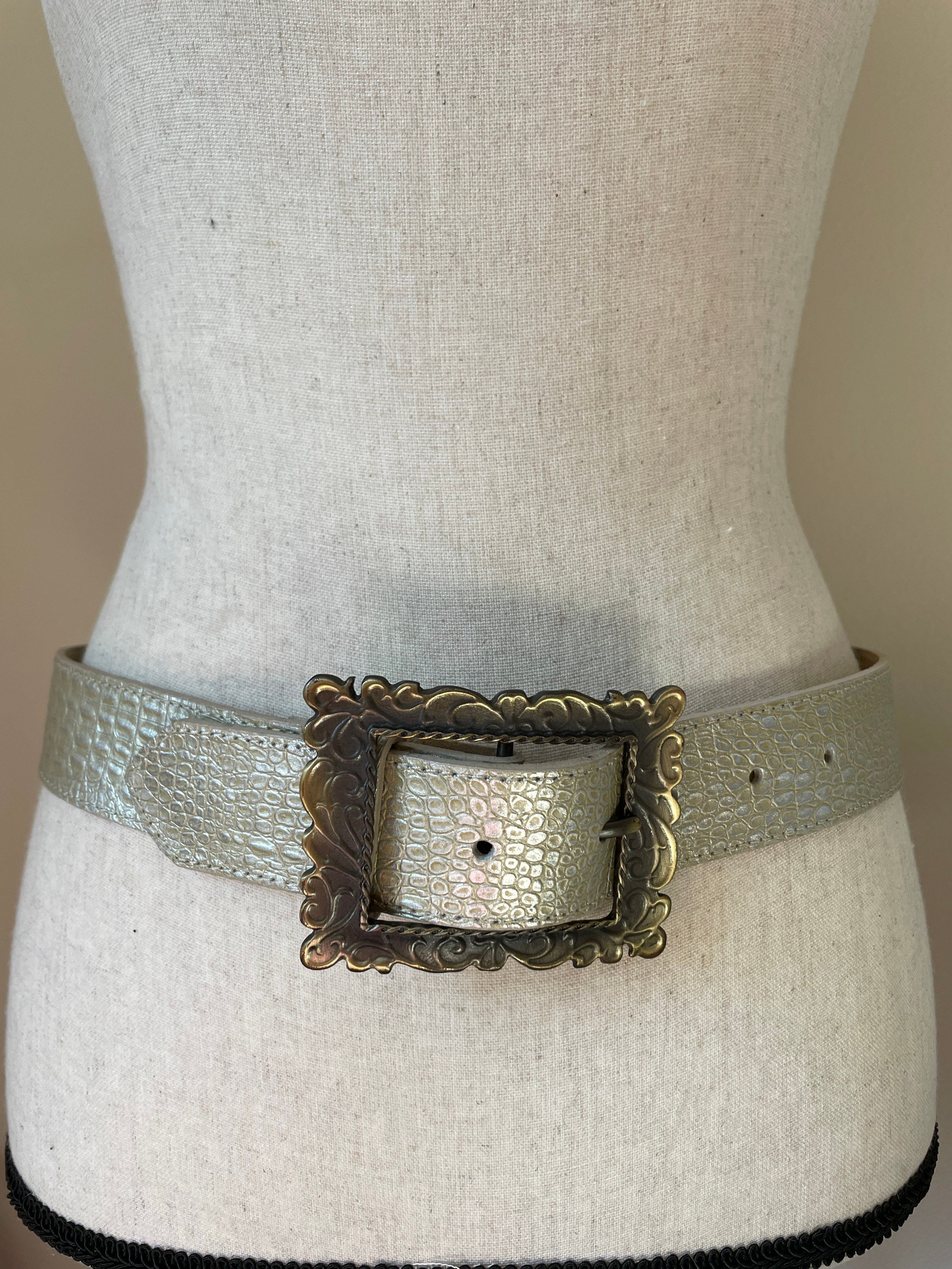 Gold Leather Belt With Interchangeable Buckle, Cinto Dorado