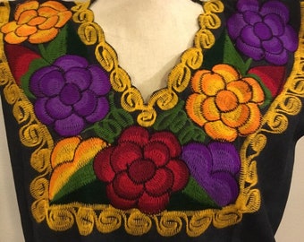Embroidered mexican top, Floral top, Mexican top, blusa mexicana, blusa bordada, Mexican embroidery top, denim top, embroidered pullover