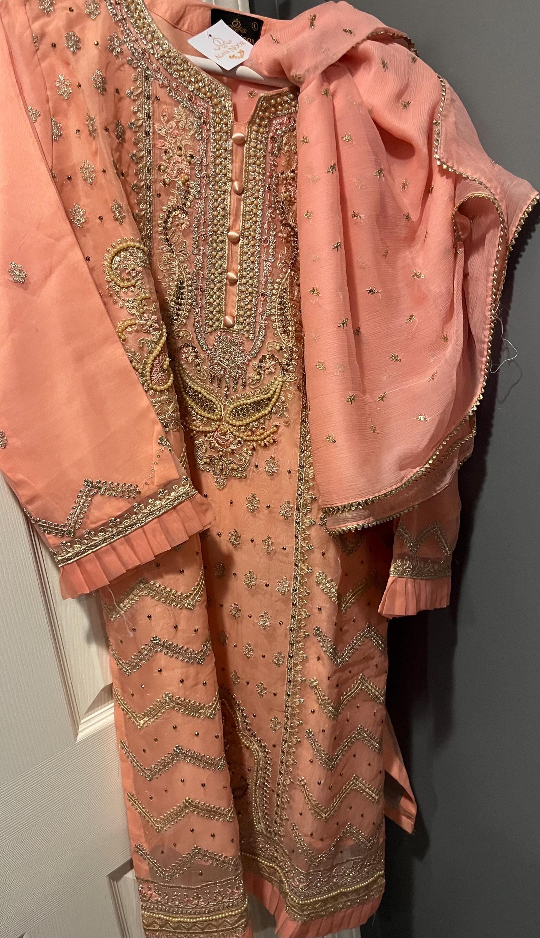 Shalwar Kameez Brodé Ethnique Noir - Taille XS - Neuf Avec étiquettes - Marque Agha Noor