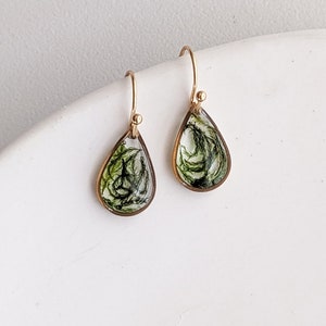 Real Dried Moss Earrings real preserved moss, cottagecore nature inspired gold earrings image 1