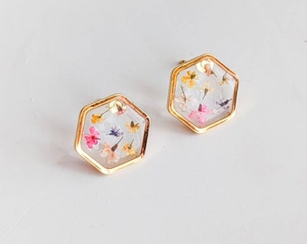 Dainty Hexagon Floral Earrings - Pressed Flowers - Flower Lovers jewelry