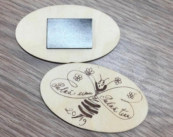 Natural engraved wooden round shape medal with magnet as a gift at kindergarten graduation, Personalized present for kids, child, teachers