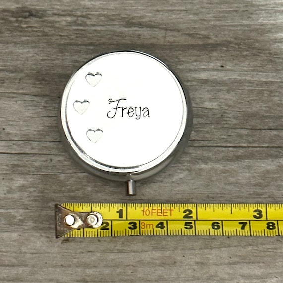 Boîte Souvenir Cordon Ombilical En Bois Gravé - 5x3,5 Cm, En Hêtre, Pour Première Mèche De Cheveux, Dents De Lait, Cadeau Naissance
