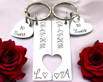 10 Year Anniversary Gift, Personalised Matching Keyring Set, Tin Aluminium Gifts, Wedding Present For Couples,  Memorable Date Split Heart