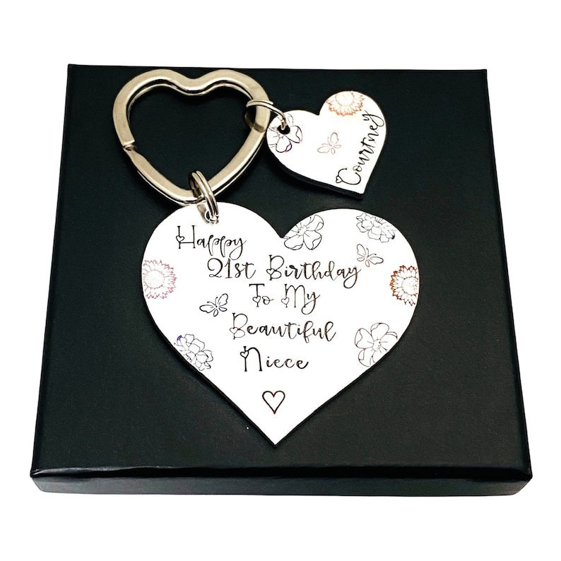 21st birthday heart shape keyring for a special Niece Daughter, Granddaughter.
Comes with heart charm attached with nieces name on.