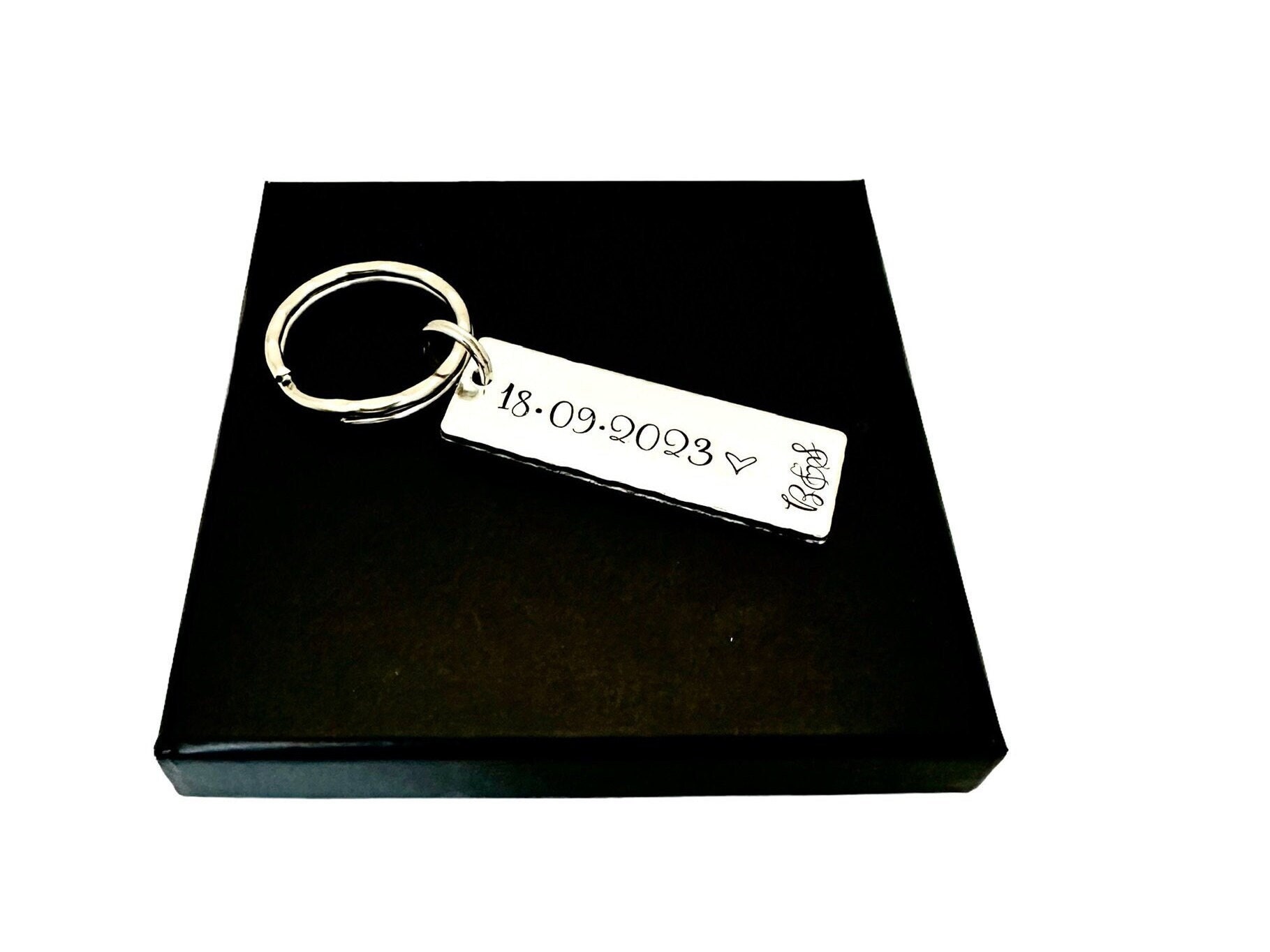Special Date Keyring, Valentines Present for Boyfriend