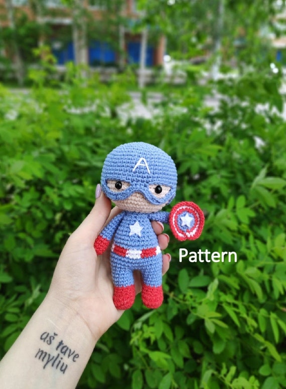 captain america crochet doll pattern