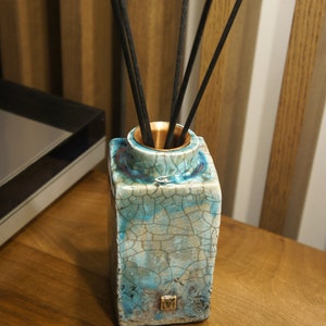 Handmade Ceramic Reed Diffuser for Connoisseurs of Unique Fragrances ...