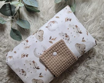 Bolsa de pañales grande con nubes