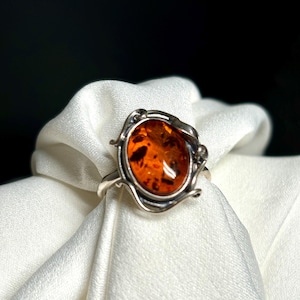 Beautiful Amber ring - Cognac Amber ring - Statement ring - Gift for woman