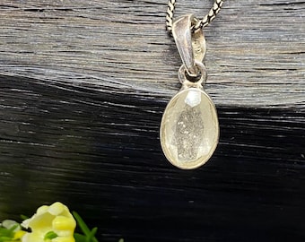 Faceted Libyan Desert Glass pendant - Unique Handmade pendant - Metaphysical jewelry - Energy stone pendant - Unisex Pendant