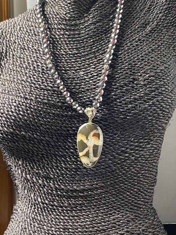 ユニークな職人手作りのシンバーサイト アンモナイト化石