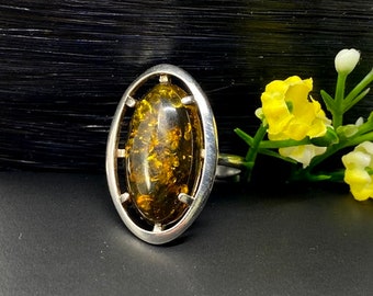 Green amber ring - Handmade ring - Gift for Woman - OOAK