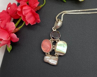 Pearls with garnet pendant necklace - Artisan gemstone pendant - gift for Woman