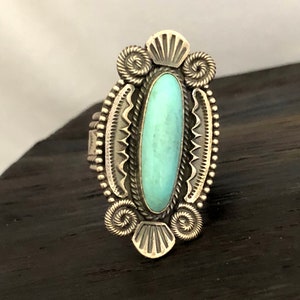 Turquoise Ring size 9 - Navajo Handmade ring - Artisan Southwestern style ring