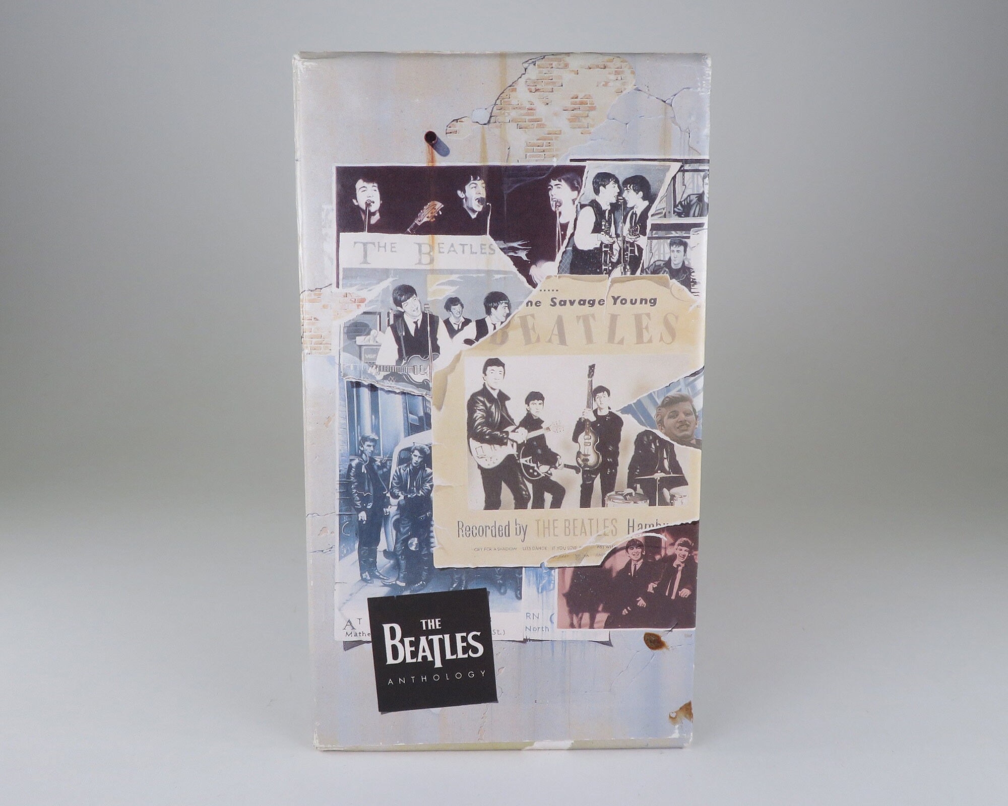 ☆ レア・希少 ☆ VHS ビデオテープ　ザ ・ビートルズ/アンソロジー 全８巻 ☆ レア・希少 ☆ VHS ビデオテープ ザ ・ビートルズ