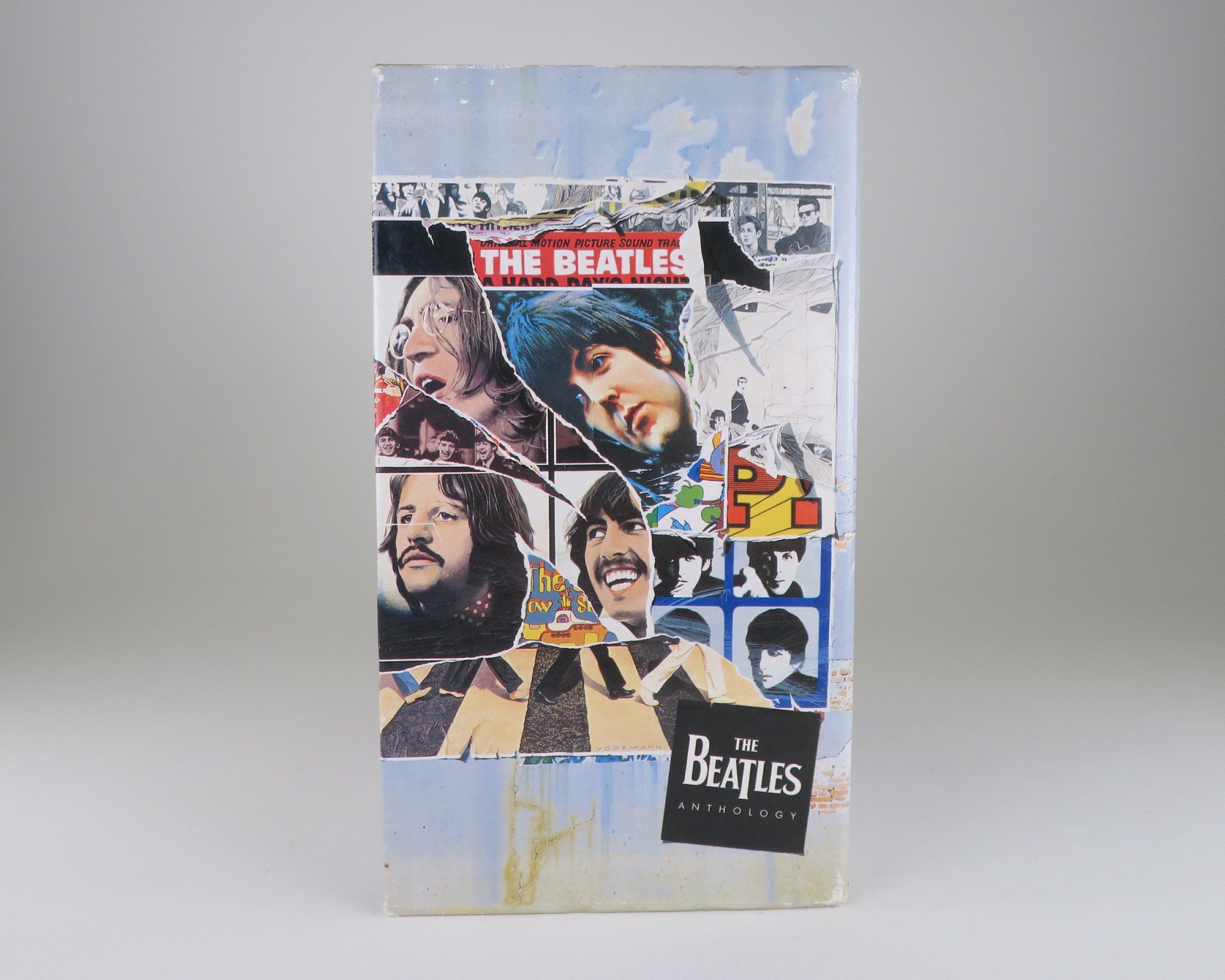 THE BEATLES VHS Box Set, THE BEATLES VHS Box Set,