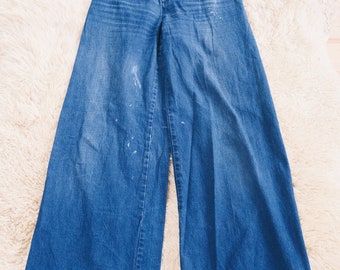 Vintage Levis WIDE Buckle Back bell bottom retro jeans
