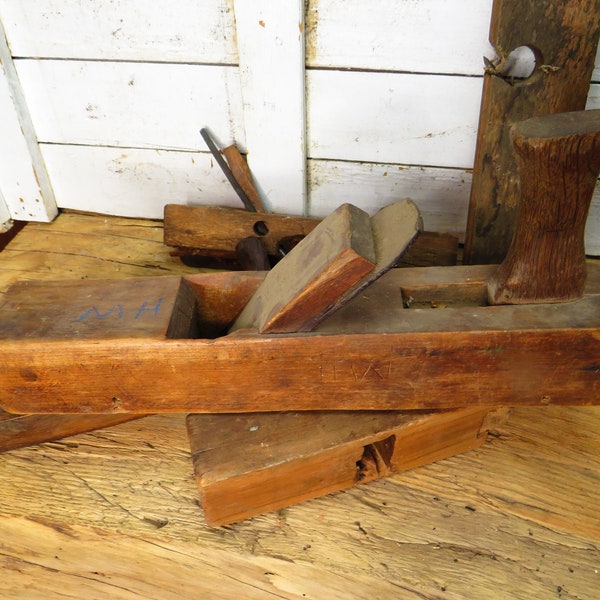 Antique Wood Planes / Large Lot Rustic Tools / Fast, Safe n Free Shipping