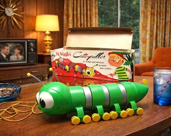 Vintage Mr. Wiggles Cata-Puller Slinky Pull Toy, Boxed