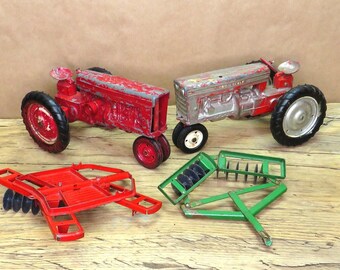 60s Toy Tractors / Beat Up But Great Displays or Projects / Fast Safe Free Shipping