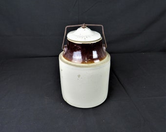 150-52 Rare Antique Western Stoneware Co 5 Weir Seal Wire Bail Large Crock Pot Canister Monmouth Illinois No 150-52 Rare Antique Western Stoneware Co 5 Weir Seal Wire Bail Large Crock Pot Canister Monmouth Illinois No