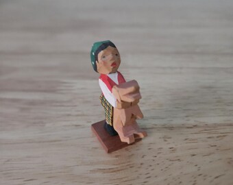 Erzgebirge Emil Helbig Dobin Wood Carved Boy Holding a Dog