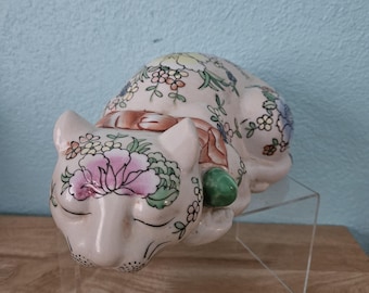 Chinese Sleeping Cat with Floral Pattern