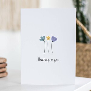 Carte Pensée à vous, carte florale, sympathie, deuil, perte, carte fleur simple, pour lui, pour elle