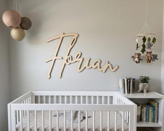 Plaque nominative en bois personnalisée | Découpe personnalisée de qualité supérieure de 1/2 po. d'épaisseur | Décoration murale pour chambre de bébé | Prénom de bébé | Lettres en bois découpées au laser | 24 pouces et plus