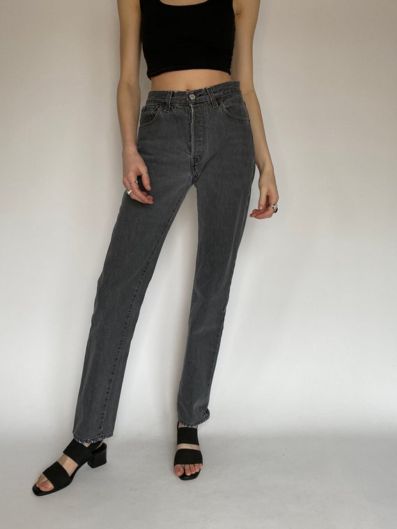 Vintage Levi Black Jeans (26W) - image 2