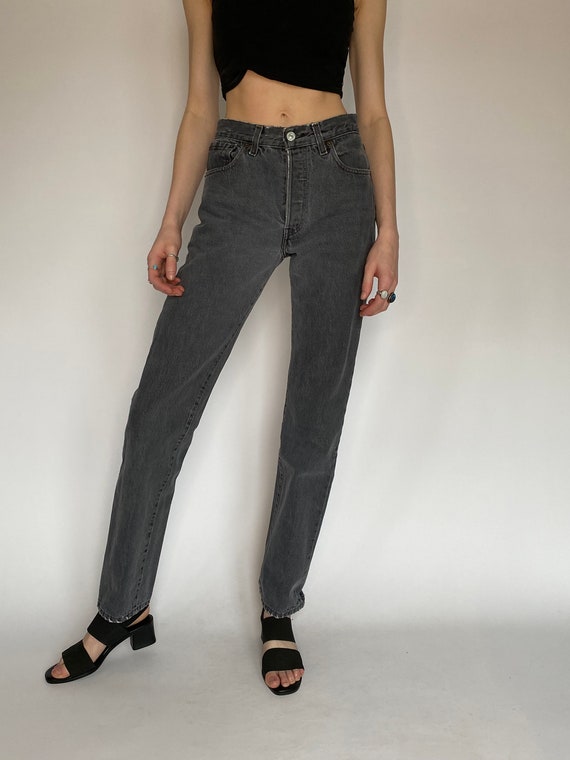 Vintage Levi Black Jeans (26W) - image 4