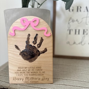 Mother’s Day HandPrint Sign, Mother’s Day Gift Idea, Mother’s Day DIY Gift, Gift From Kids, Handprint Sign
