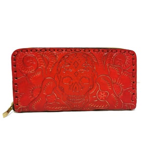 Cartera de mujer, de cuero, hecha a mano, de cuero trabajado a mano, estilo bohemio, con calaveras, billetera trabajada a mano, billetera grande, para tarjetas, regalo para ella