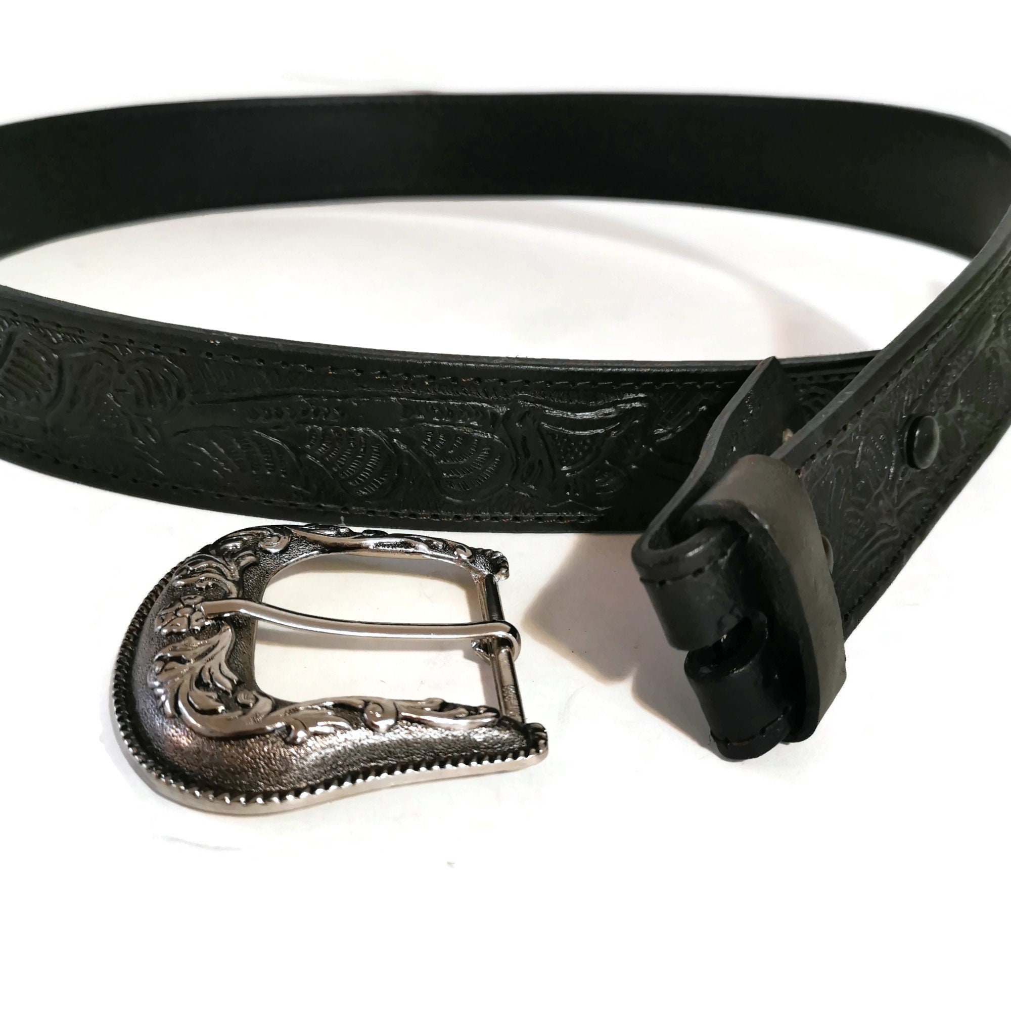 Estilo Emporio Embossed Leather Belt Western Boho Handmade Embossed Leather Belt: Western Boho Style  main image 2