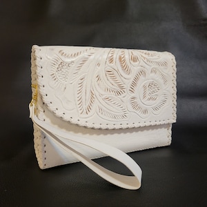Leather bag for women,rodeo retro vintage, hand tooled leather , wrist bag,  Shoulder bag, white leather bag,  Bohemian, cowgirl, boho bag