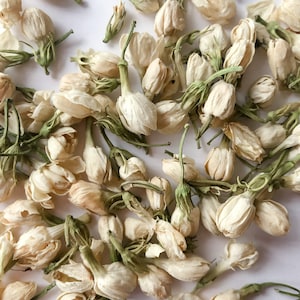 Dried Jasmine Flower Buds: Natural Wedding Confetti, Candle & Soap Making