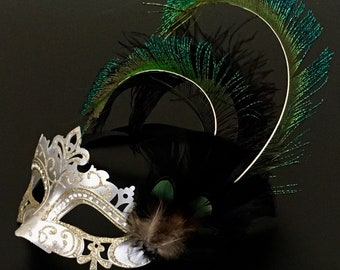 Peacock Feather Masquerade Mask: Silver Women's Ball Mask