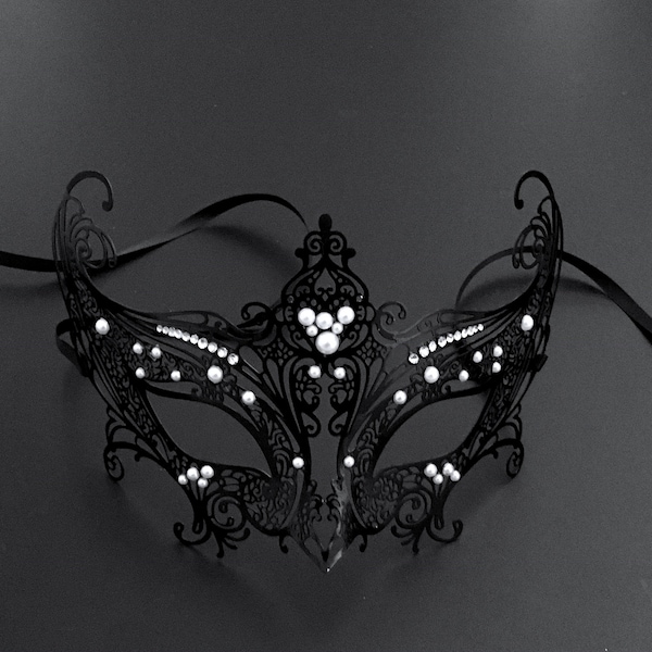 Black Metal Masquerade Mask: Pearl & Rhinestone Party Mask