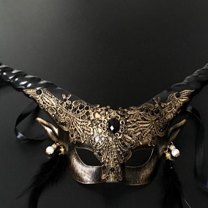 Horned Masquerade Mask: Brocade Animal Design, Half Face Mask