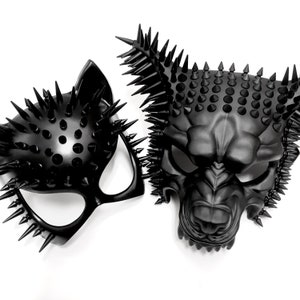 Spiked Black Animal Masquerade Mask: Cat or Wolf