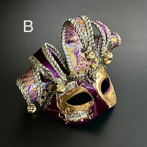 Purple Gold Jester Masquerade Mask: Lightweight Party Mask