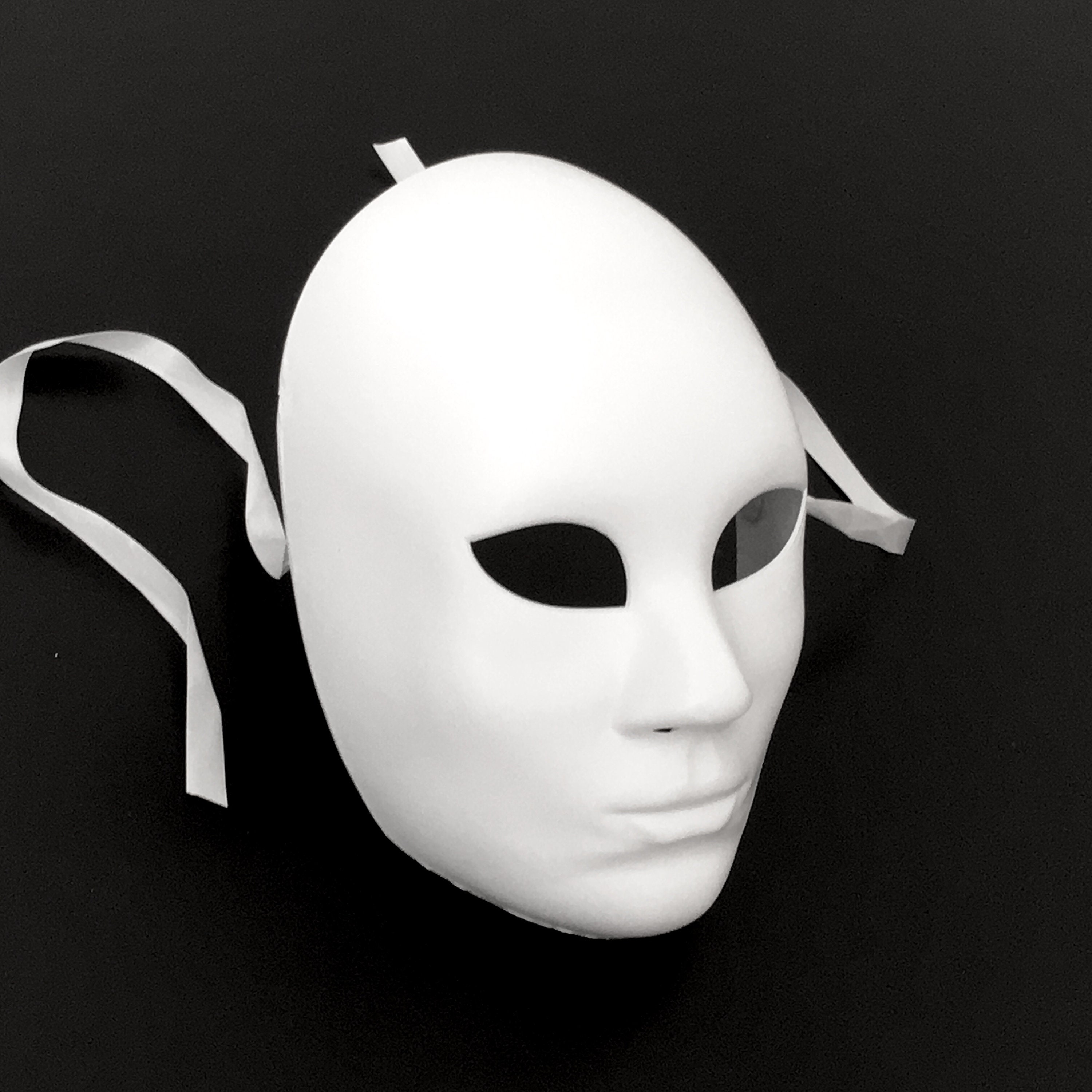 White Blank Mask